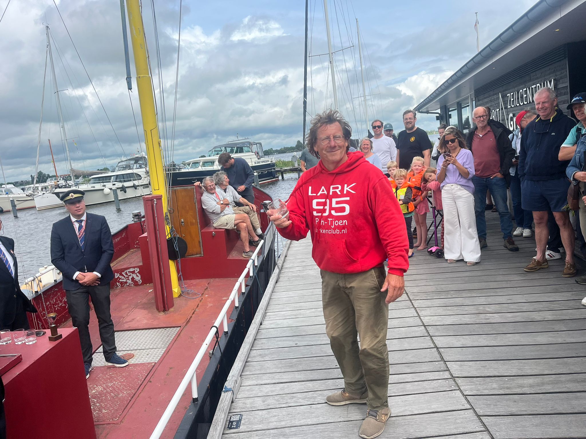 Larken zeilen in Grou 2026 Paul 2e prijs